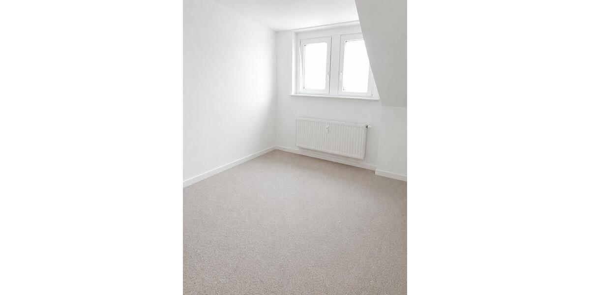 Dachgeschoßwohnung Vohenstrauß - 3 Zimmer, 80 m&sup2;, 750&euro; | Angebot:26573305
