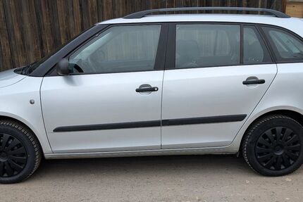 Skoda Fabia 70.860 km 4.600 &euro; Ludwigsfelde 14974