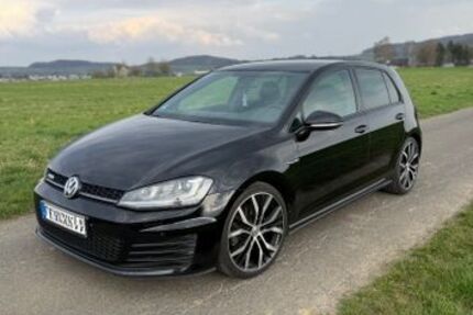 VW Golf 182.700 km 13.990 &euro; Dornburg 65599
