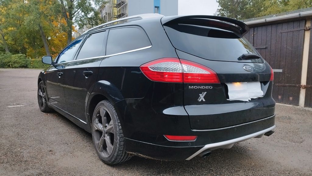 Ford Mondeo 193.000 km 4.990 € Chemnitz 09126