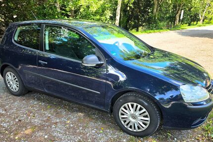 VW Golf 208.000 km 2.200 &euro; Hardt 78739