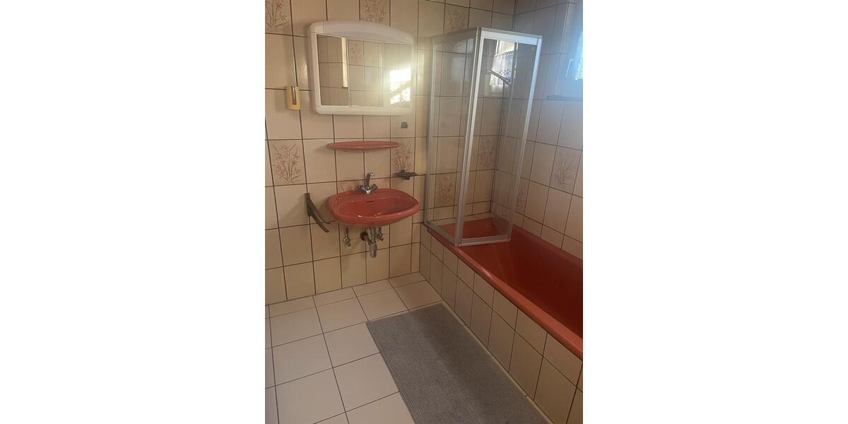Etagenwohnung Landstuhl - 4 Zimmer, 95 m&sup2;, 770&euro; | Angebot:25280686