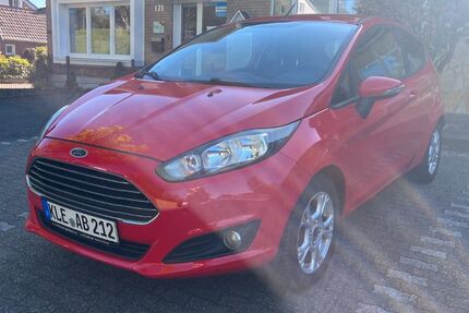 Ford Fiesta 153.347 km 3.400 &euro; Wesel 46483