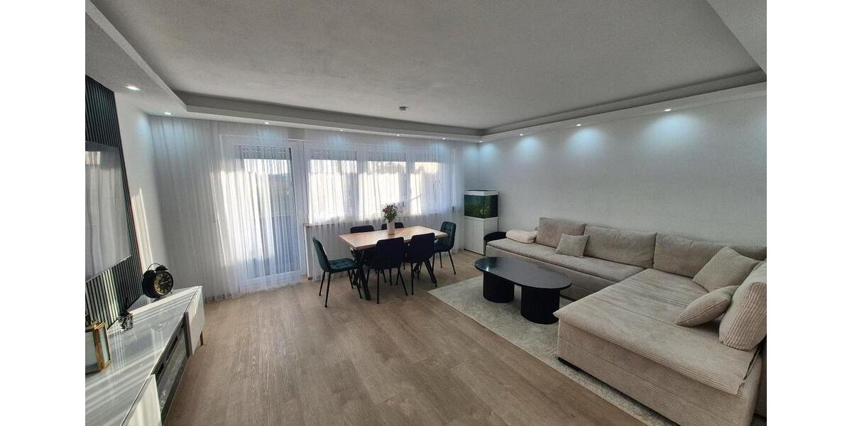 Etagenwohnung Ingolstadt Nordost - 4 Zimmer, 94 m&sup2;, 359.000&euro; | Angebot:26649412
