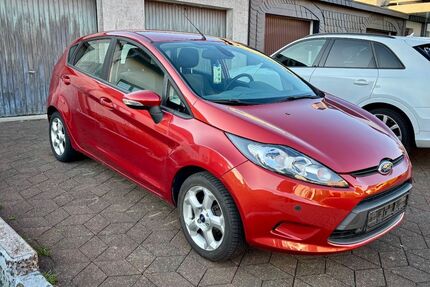 Ford Fiesta 156.260 km 3.750 &euro; Hermeskeil 54411