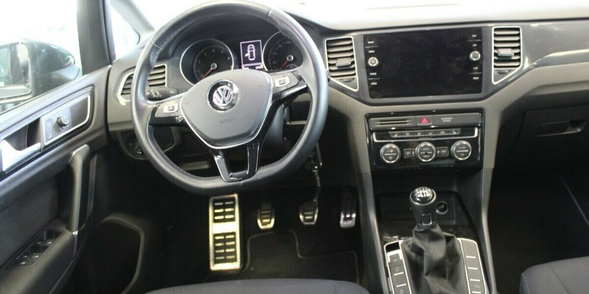 VW Golf Sportsvan 1.0 TSI OPF United 78.395 km 15.980 € Euskirchen 53881