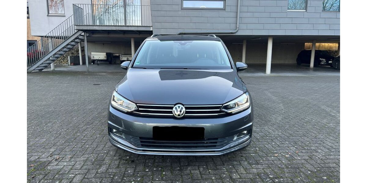 VW Touran 84.540 km 19.000 &euro; Brodersby-Goltoft 24864