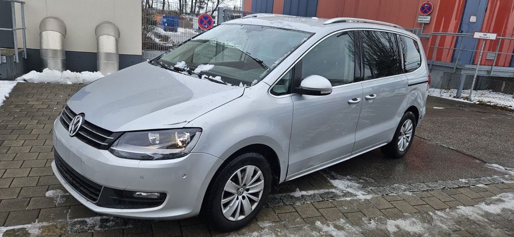 VW Sharan 258.000 km 7.900 &euro; Rosenheim 83026