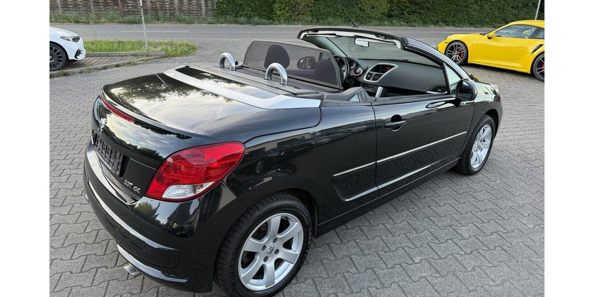 Peugeot 207CC 150.000 km 1.750 &euro; Schorndorf 73614