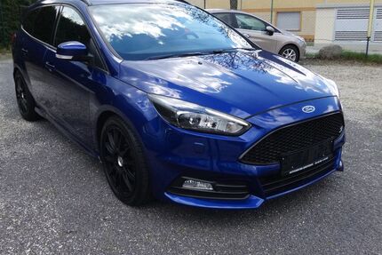 Ford Focus 143.500 km 12.999 &euro; Groitzsch 04539