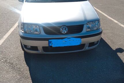 VW Polo 70.000 km 3.850 &euro; HAMBURG 22769