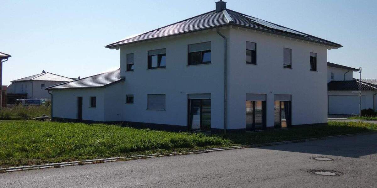 Einfamilienhaus Höchstädt - 5 Zimmer, 182 m&sup2;, 665.000&euro; | Angebot:25743970