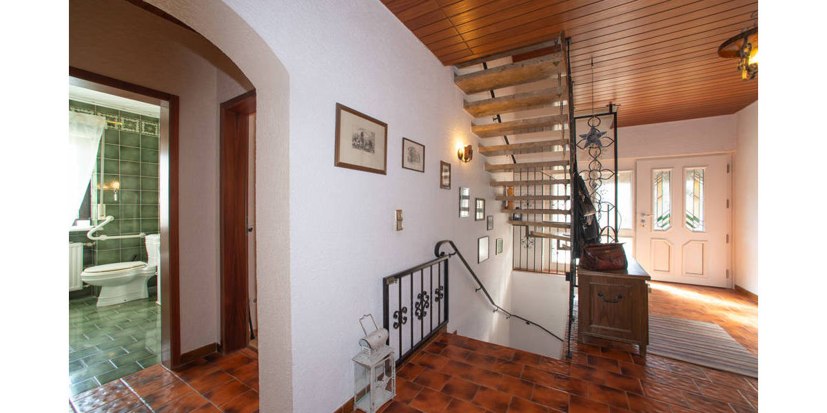 Einfamilienhaus Nohfelden / Walhausen Walhausen - 7 Zimmer, 213 m&sup2;, 255.000&euro; | Angebot:25687879