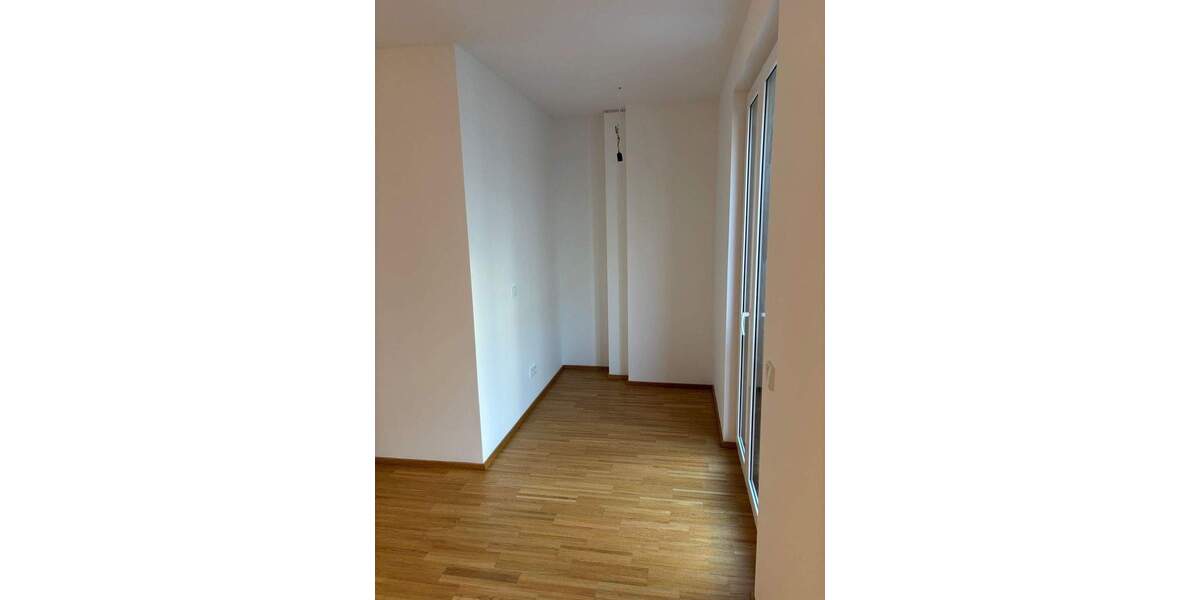 Etagenwohnung Offenbach am Main Hafen - 2 Zimmer, 71 m&sup2;, 1.335&euro; | Angebot:24286067