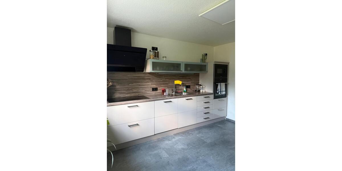 Etagenwohnung Aue-Bad Schlema Bad Schlema - 3 Zimmer, 102 m&sup2;, 199.000&euro; | Angebot:27430125