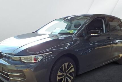 VW Golf 9.350 km 28.890 &euro; Lübeck 23560