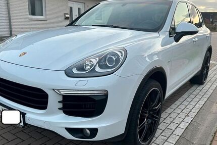 Porsche Cayenne 196.200 km 15.000 &euro; Berlin-Bezirk Pankow 10439