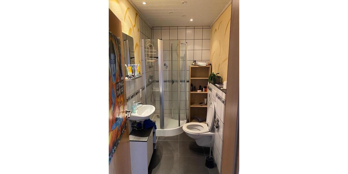 Etagenwohnung Sinzig - 1 Zimmer, 285 m&sup2;, 470&euro; | Angebot:24982975