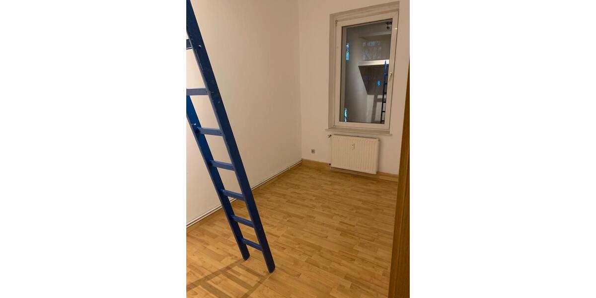 Etagenwohnung Hildesheim Himmelsthür - 4 Zimmer, 80 m&sup2;, 215.000&euro; | Angebot:27101703