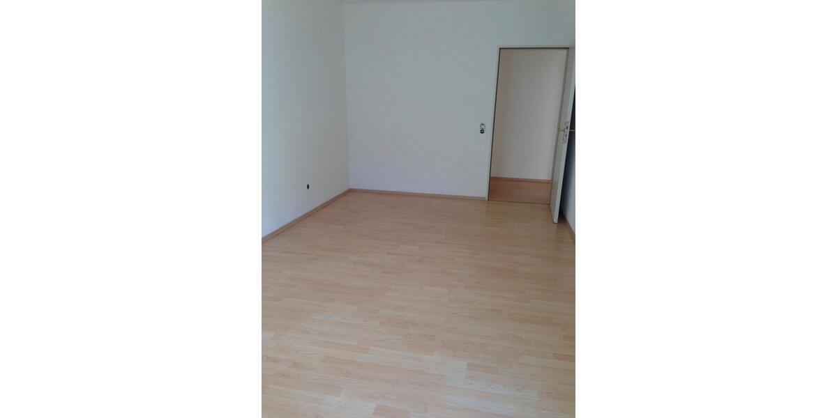 Erdgeschoßwohnung Lage - 2 Zimmer, 56 m&sup2;, 138.000&euro; | Angebot:26145630
