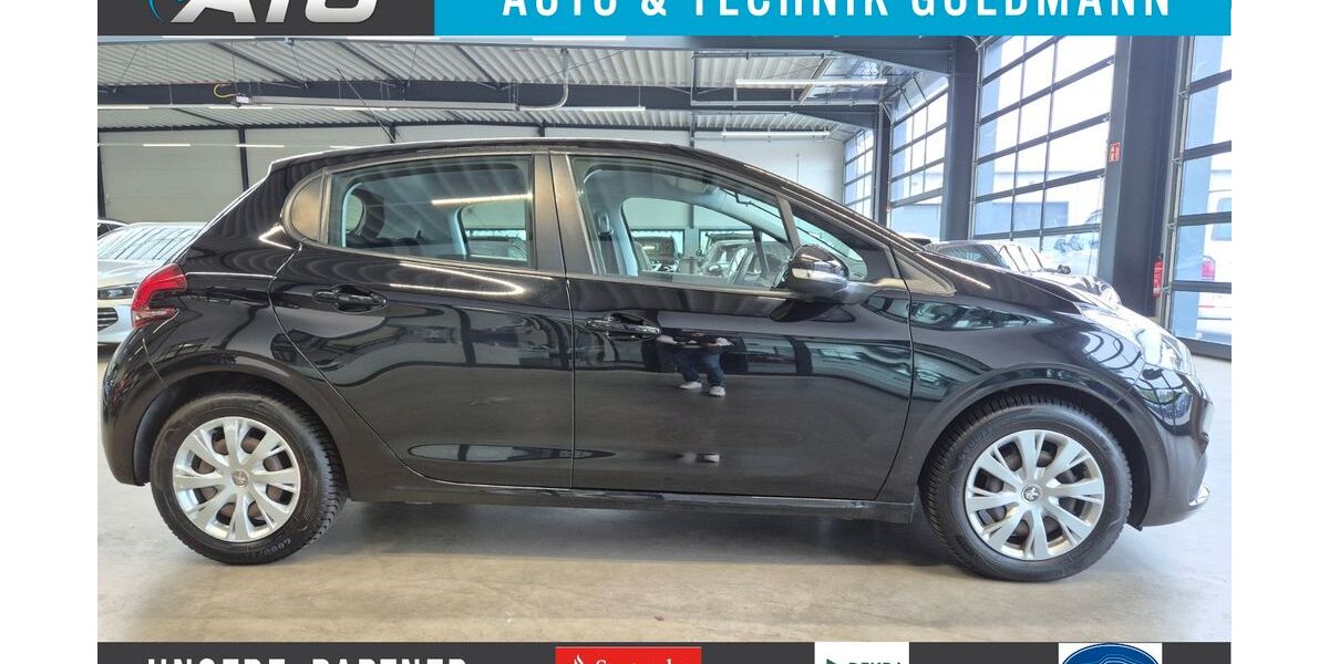 Peugeot 208 59.000 km 8.950 &euro; Geesthacht bei Hamburg 21502
