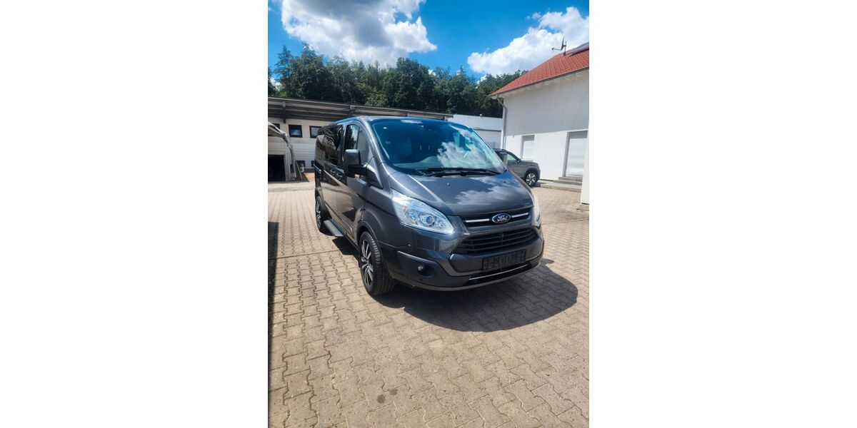 Ford Tourneo Custom 144.000 km 25.800 &euro; Mackenbach 67686