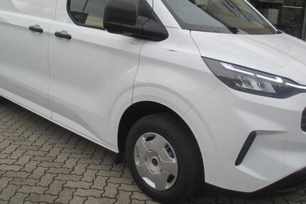 Ford Transit Custom 4.500 km 36.330 € Erlangen 91052