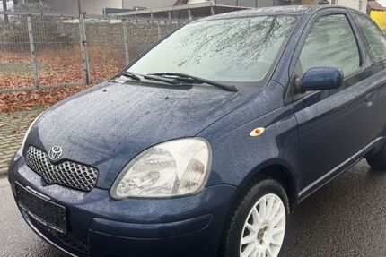 Toyota Yaris 154.355 km 1.799 &euro; Alheim-Heinebach 36211