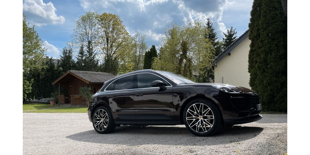 Porsche Macan 154.000 km 31.500 &euro; Steinwiesen 96349