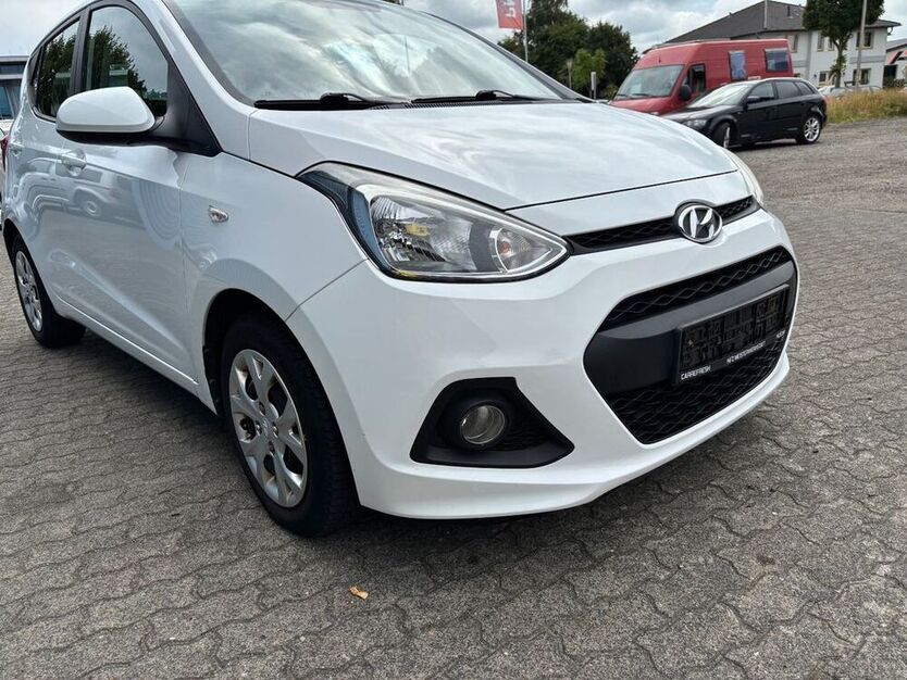 i10