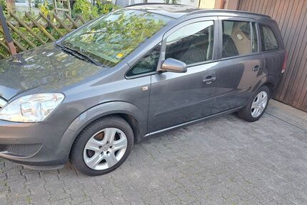 Opel Zafira 116.900 km 2.850 &euro; Münsingen 72525