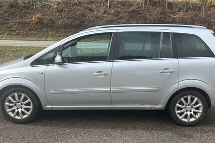 Opel Zafira 177.000 km 1.100 &euro; Altensteig 72213