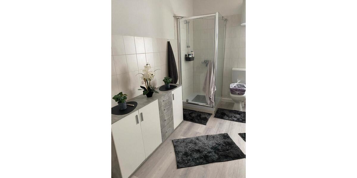 Etagenwohnung Brühl - 2 Zimmer, 45 m&sup2;, 670&euro; | Angebot:26699156