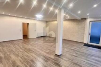 ATTRAKTIVES WOHNEN IN STADTNÄHE 3 zimmer