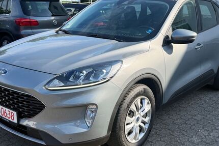 Ford Kuga 94.000 km 19.900 &euro; Völklingen 66333