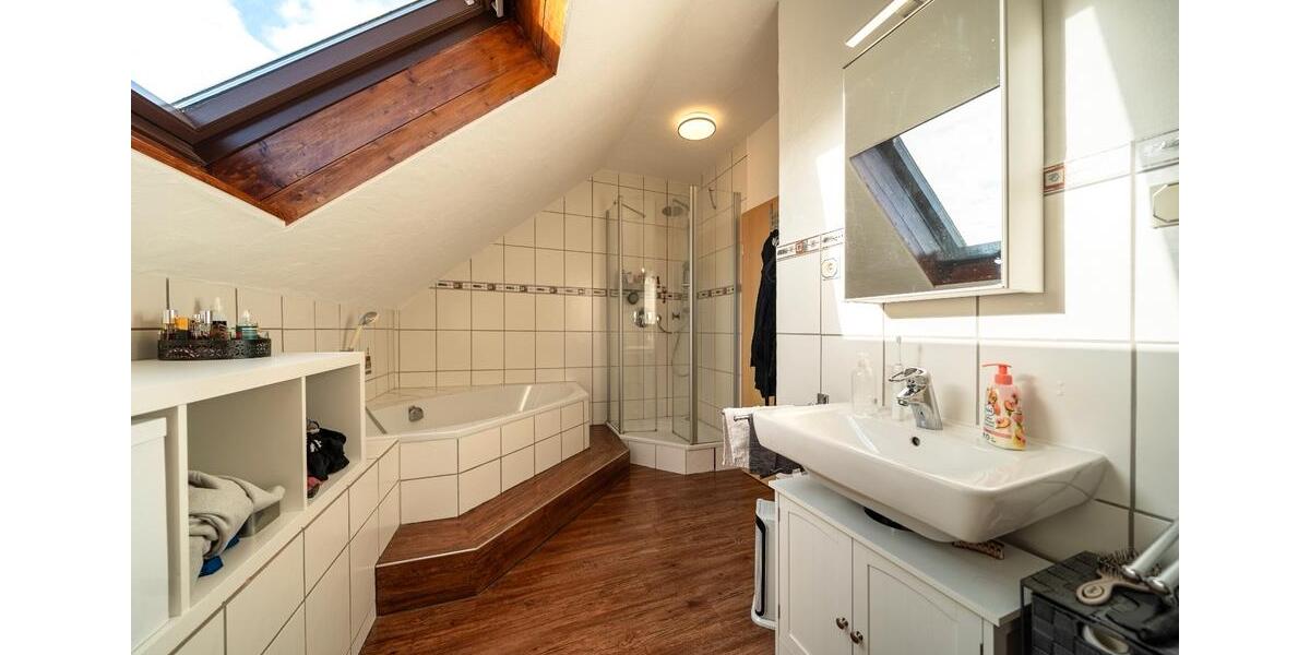 Maisonettenwohnung Brücken - 4 Zimmer, 126 m&sup2;, 1.200&euro; | Angebot:26677532