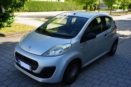 Peugeot 107 121.456 km 3.000 &euro; München 81375