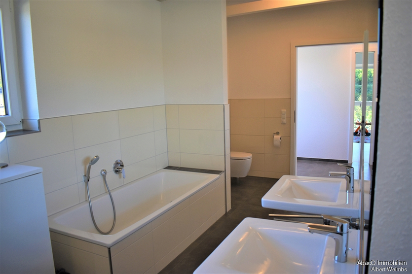 Penthouse, barrierefrei im Ortskern von Nideggen - herrliche Aussichten gratis! 3 zimmer