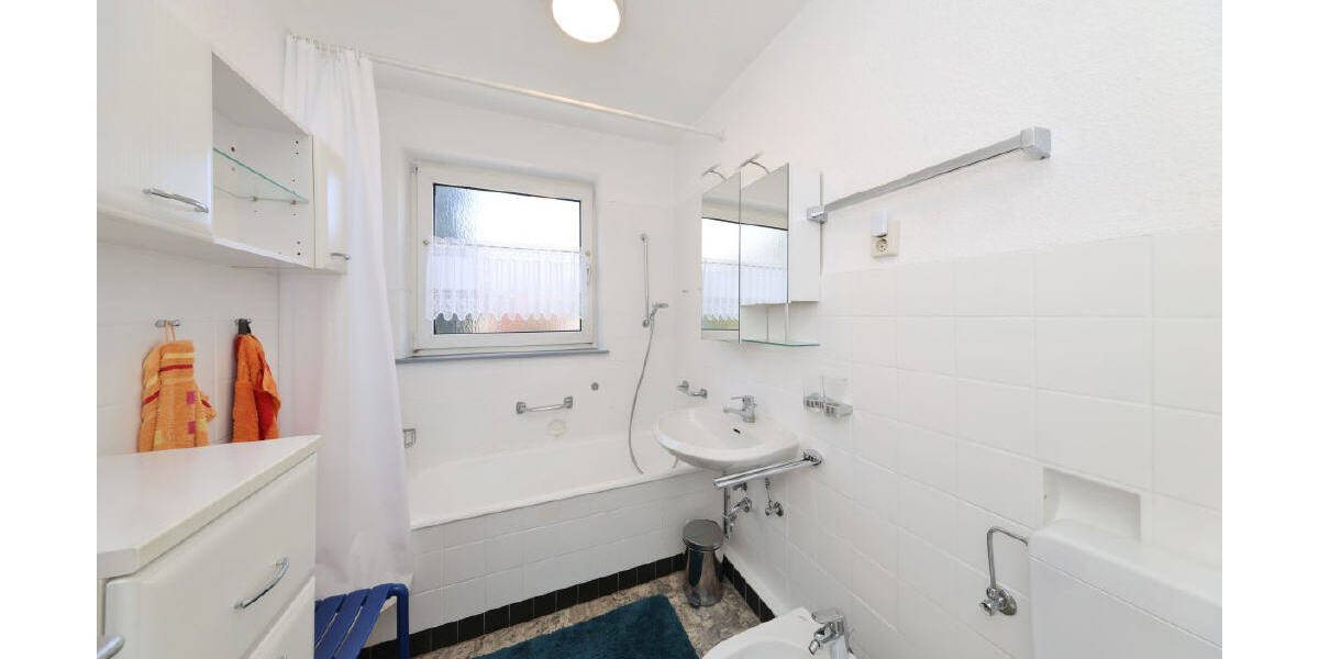 Reihenendhaus Wilhelmshaven-Altengroden Neuengroden - 5 Zimmer, 95 m&sup2;, 219.000&euro; | Angebot:26388814