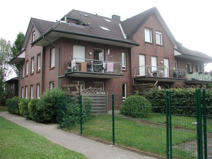 Großzügige EG-Wohnung mit eigenem Garten 4 zimmer