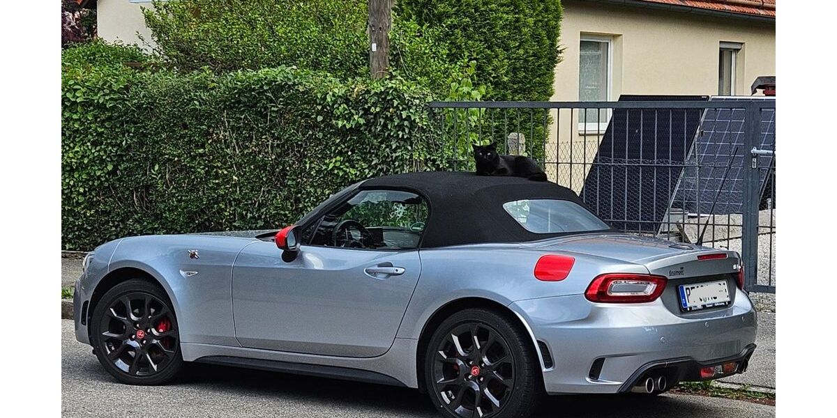 Abarth 124 Spider 28.500 km 32.700 &euro; Freilassing 83395