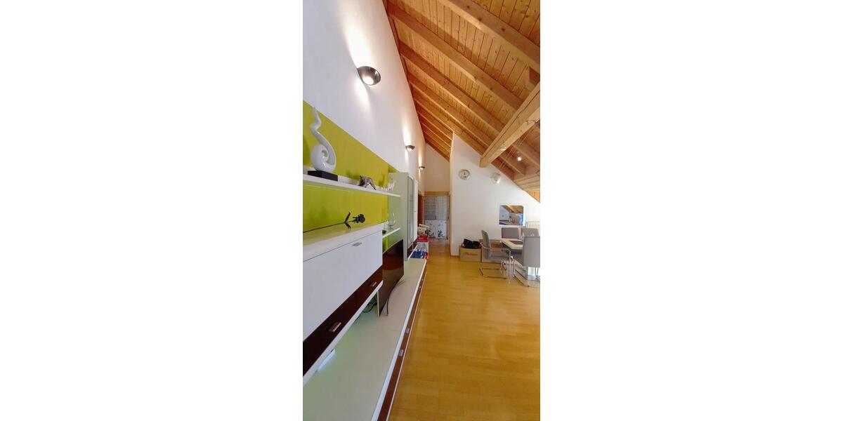 Dachgeschoßwohnung Hepberg - 3 Zimmer, 92 m&sup2;, 330.000&euro; | Angebot:26816545