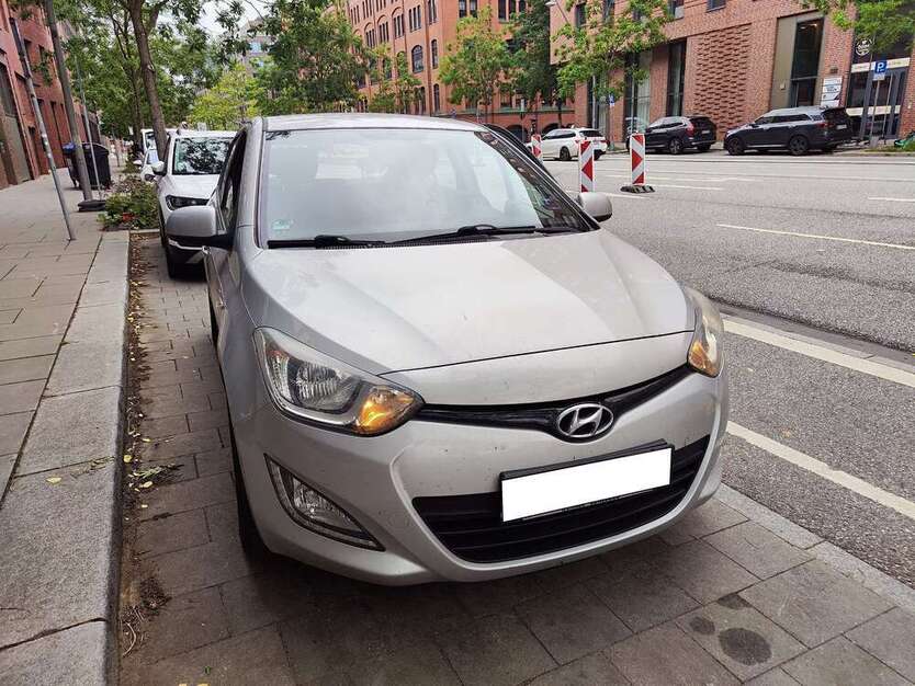 i20