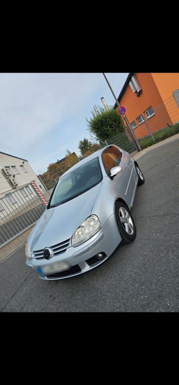 VW Golf 224.000 km 3.200 € Fürth 90768