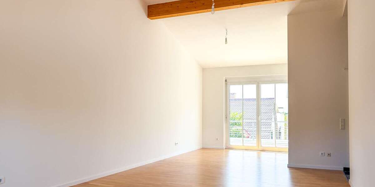 Etagenwohnung Badenweiler - 3.5 Zimmer, 111 m&sup2;, 1.332&euro; | Angebot:27341701
