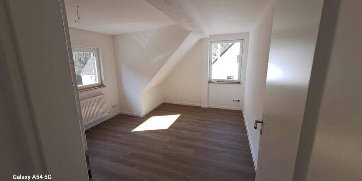 Etagenwohnung Weinheim Deißenklinge - 3 Zimmer, 82 m&sup2;, 960&euro; | Angebot:26094832