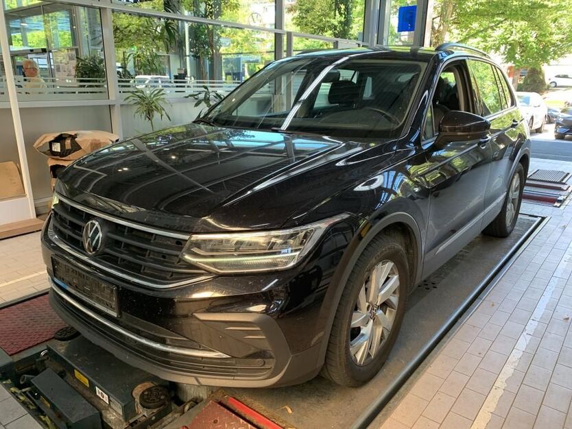 VW Tiguan 199.315 km 19.990 € Vechelde 38159