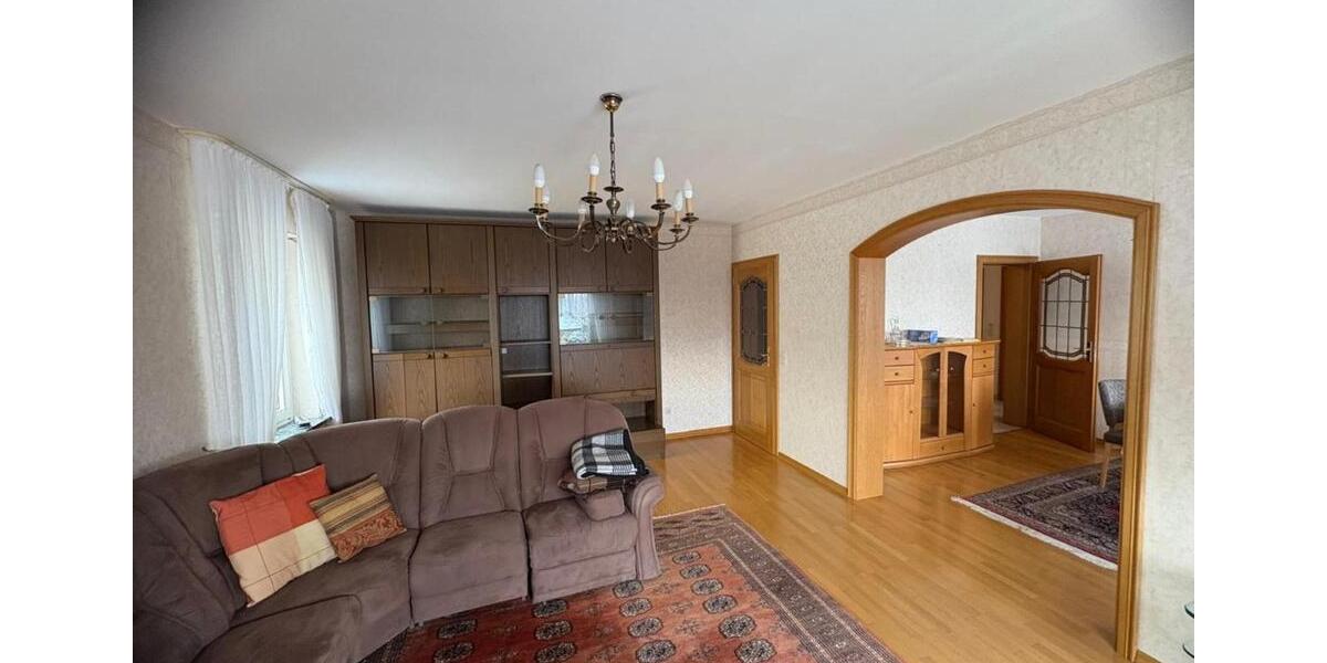 Einfamilienhaus Trierweiler - 7.5 Zimmer, 217 m&sup2;, 560.000&euro; | Angebot:25392372