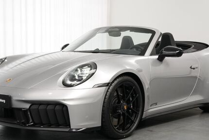 Porsche 992 2.900 km 199.890 &euro; Oldenburg 26123