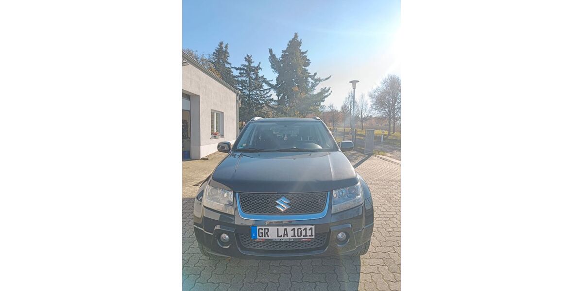 Suzuki Vitara 68.000 km 6.500 &euro; Bad Muskau 02953